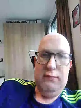 geilerd122 online show from October 6, 2025, 4:41 pm