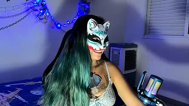 bluesubmissive online show from April 8, 2026, 2:02 am