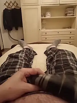 Empi19cm online show from April 1, 2026, 8:06 pm