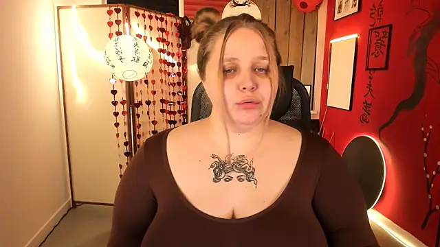 SladaDell online show from February 18, 2026, 4:03 pm