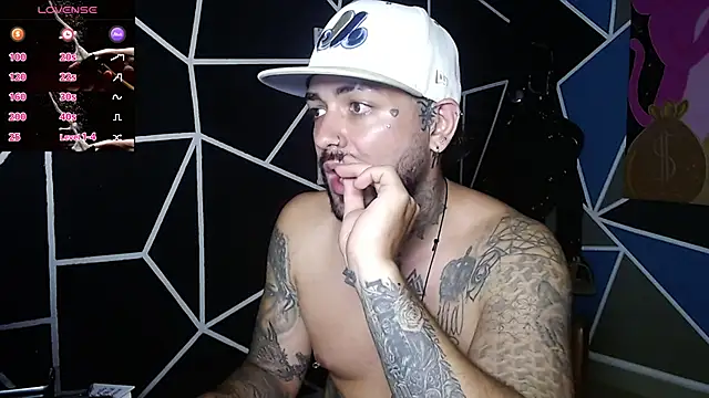 nicolastorres99 online show from November 28, 2025, 3:07 am