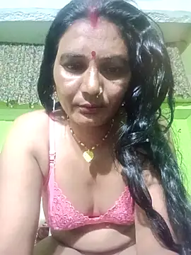 Snapshot of ZIVAA chatting on April 9, 2026, 7:42 pm ZIVAA online show from April 9, 2026, 7:42 pm