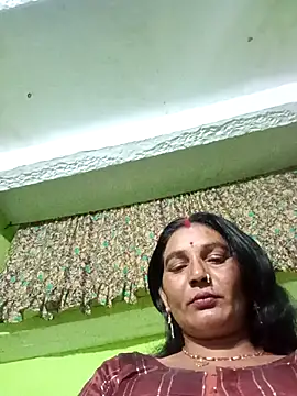 Snapshot of ZIVAA chatting on March 7, 2026, 8:43 am ZIVAA online show from March 7, 2026, 8:43 am