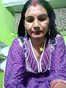 Snapshot of ZIVAA chatting on April 3, 2026, 11:27 am ZIVAA online show from April 3, 2026, 11:27 am