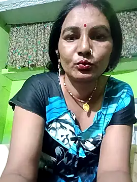 Snapshot of ZIVAA chatting on March 17, 2026, 9:45 am ZIVAA online show from March 17, 2026, 9:45 am