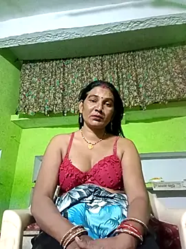 Snapshot of ZIVAA chatting on April 1, 2026, 6:37 am ZIVAA online show from April 1, 2026, 6:37 am