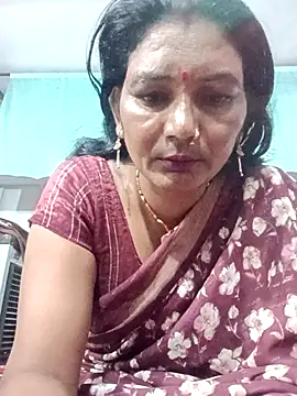 Snapshot of ZIVAA chatting on April 8, 2026, 4:03 am ZIVAA online show from April 8, 2026, 4:03 am