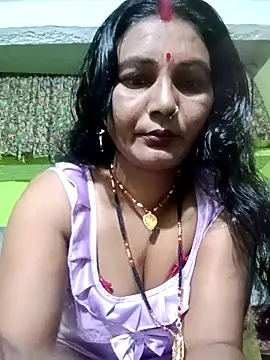 Snapshot of ZIVAA chatting on March 4, 2026, 8:55 am ZIVAA online show from March 4, 2026, 8:55 am