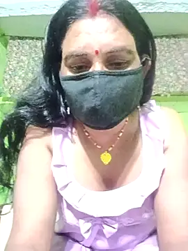 Snapshot of ZIVAA chatting on April 2, 2026, 8:43 am ZIVAA online show from April 2, 2026, 8:43 am