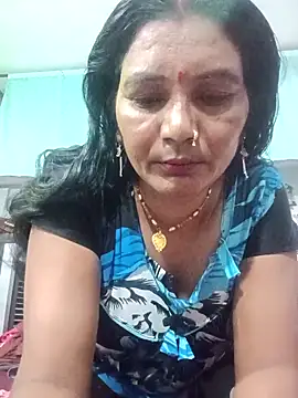 Snapshot of ZIVAA chatting on April 15, 2026, 4:18 am ZIVAA online show from April 15, 2026, 4:18 am