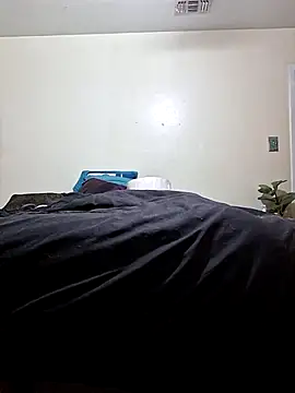 Snapshot of anthonyspires8227h5 chatting on February 27, 2026, 4:01 am anthonyspires8227h5 online show from February 27, 2026, 4:01 am