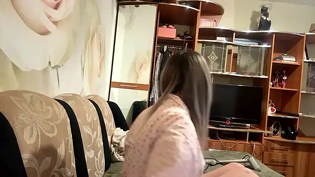 Aglaya228 online show from April 10, 2026, 3:52 pm