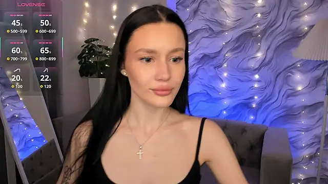 Aria Mila online show from January 12, 2026, 11:28 am