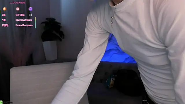 Aria Mila online show from March 15, 2026, 3:13 am