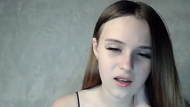 SweetLoraa online show from September 26, 2025, 3:19 pm