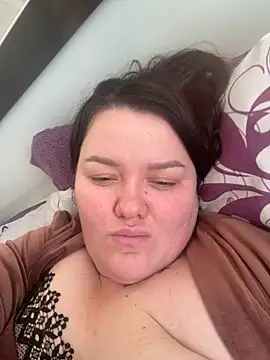 SunnyLeila2101 online show from November 24, 2025, 1:00 pm