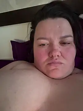 Snapshot of SunnyLeila2101 chatting on April 7, 2026, 4:09 pm SunnyLeila2101 online show from April 7, 2026, 4:09 pm