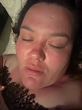 SunnyLeila2101 online show from June 13, 2026, 6:28 pm