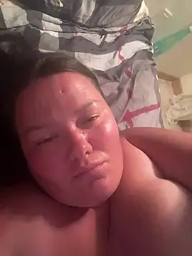 SunnyLeila2101 online show from July 19, 2026, 9:22 pm