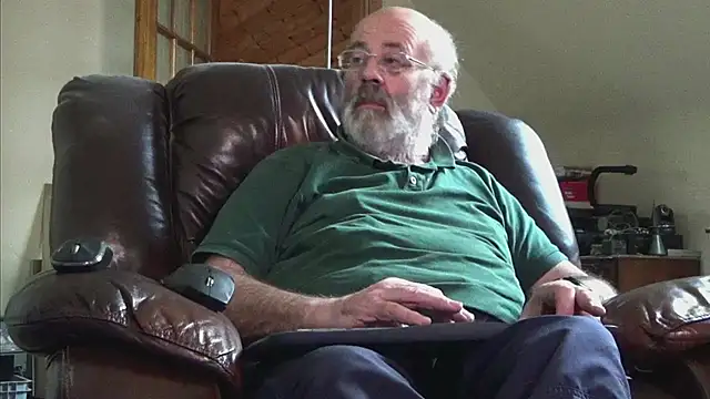 janzer13 online show from November 27, 2025, 1:55 pm