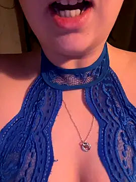 sexyBrunettex1 online show from December 13, 2025, 11:44 pm