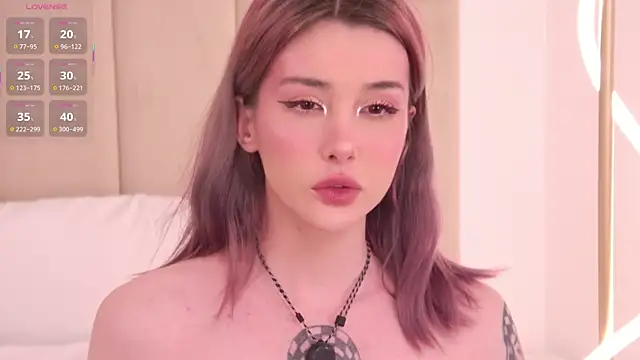 Nesolla online show from December 2, 2025, 9:33 am