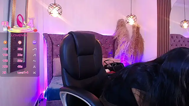 Snapshot of SophiaWalker_1 chatting on January 15, 2026, 11:46 am SophiaWalker 1 online show from January 15, 2026, 11:46 am