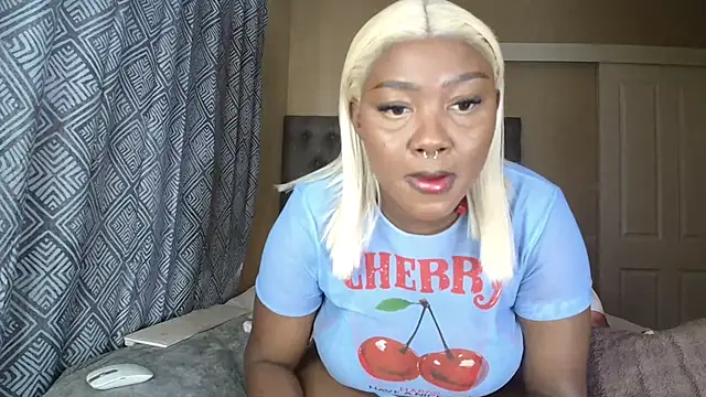 Snapshot of nanababe1 chatting on March 15, 2026, 12:45 pm nanababe1 online show from March 15, 2026, 12:45 pm