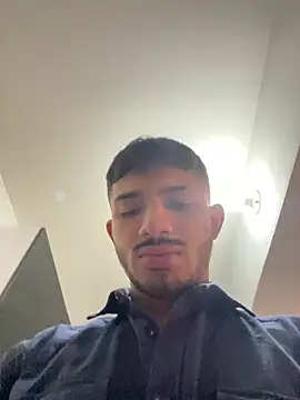 Snapshot of ArturoCardona_ chatting on February 16, 2026, 12:15 pm ArturoCardona online show from February 16, 2026, 12:15 pm