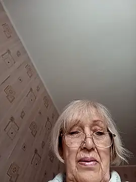 Snapshot of Anatolia5961 chatting on April 11, 2026, 6:10 am Anatolia5961 online show from April 11, 2026, 6:10 am