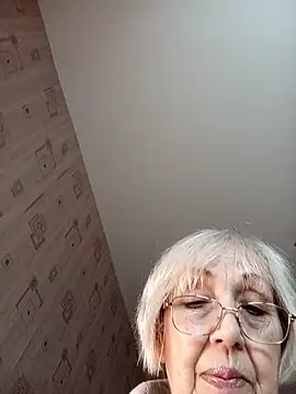 Snapshot of Anatolia5961 chatting on April 4, 2026, 2:45 pm Anatolia5961 online show from April 4, 2026, 2:45 pm