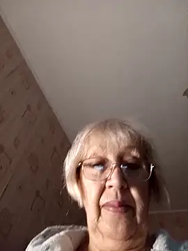 Snapshot of Anatolia5961 chatting on April 8, 2026, 2:57 am Anatolia5961 online show from April 8, 2026, 2:57 am