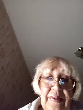 Snapshot of Anatolia5961 chatting on April 12, 2026, 1:31 am Anatolia5961 online show from April 12, 2026, 1:31 am