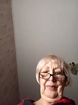 Snapshot of Anatolia5961 chatting on March 8, 2026, 1:44 am Anatolia5961 online show from March 8, 2026, 1:44 am