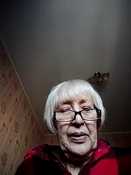 Snapshot of Anatolia5961 chatting on March 12, 2026, 1:48 pm Anatolia5961 online show from March 12, 2026, 1:48 pm