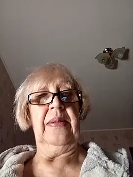 Snapshot of Anatolia5961 chatting on March 4, 2026, 2:19 am Anatolia5961 online show from March 4, 2026, 2:19 am