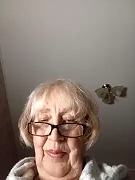 Anatolia5961 online show from November 22, 2025, 4:06 pm