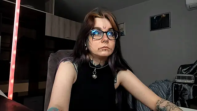 HighelikeGirl online show from October 12, 2025, 9:43 am