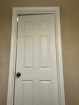 KeYBuMp323 online show from December 1, 2025, 5:03 pm