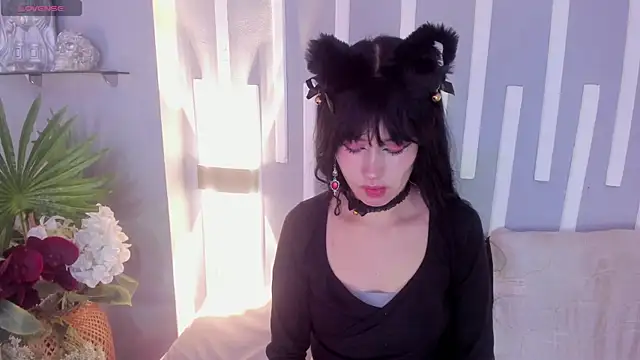 Snapshot of Dita_von2 chatting on November 4, 2025, 11:36 am Dita von2 online show from November 4, 2025, 11:36 am