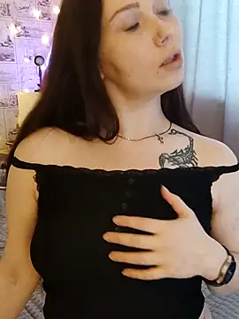  San Sara  online show from March 6, 2026, 12:00 pm