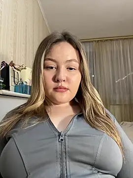 SunshineEmma online show from February 28, 2026, 12:43 am