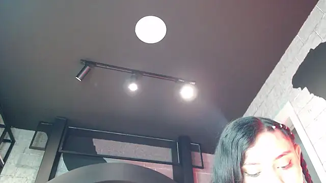 Snapshot of VenusBlazer chatting on February 21, 2026, 4:53 pm VenusBlazer online show from February 21, 2026, 4:53 pm