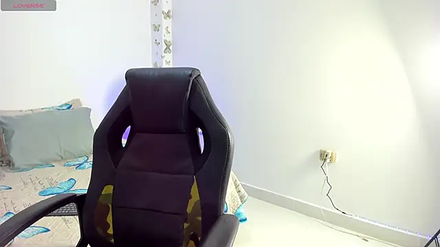  anais bustamante  online show from October 16, 2025, 7:22 pm