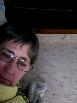 Snapshot of MeryLive59011 chatting on January 14, 2026, 6:33 pm MeryLive59011 online show from January 14, 2026, 6:33 pm