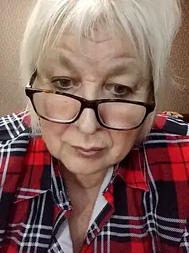 Alexia64231 online show from November 21, 2025, 6:18 pm