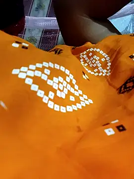 Bhabi-Hot0 online show from November 7, 2025, 8:13 pm