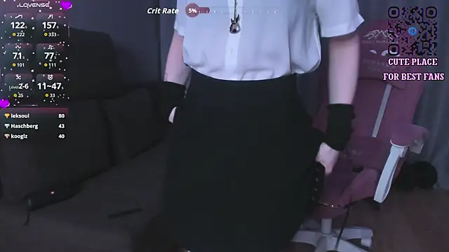 godlikegirlyy online show from January 5, 2026, 5:27 pm