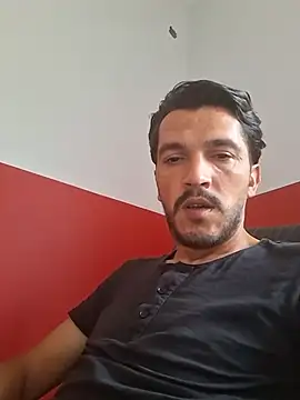 bisexsualman online show from July 9, 2026, 8:04 am
