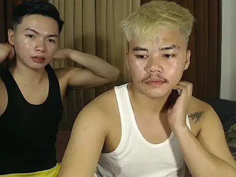 hot emman online show from April 22, 2026, 11:39 am